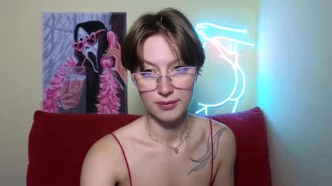 elsaangel online show from 09/29/25, 02:06