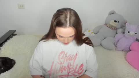 Elsa online show from 09/27/25, 04:23