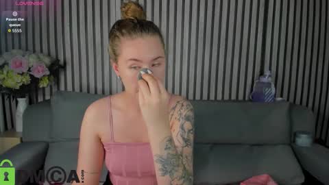 Elsie online show from 10/13/25, 12:54