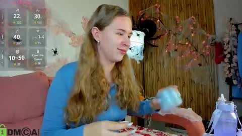 Elsie online show from 10/17/25, 01:20