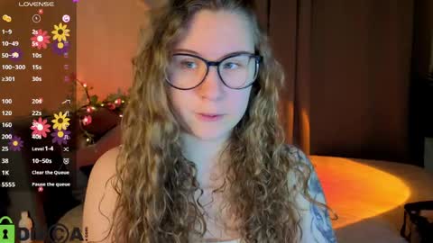 Elsie online show from 03/26/26, 01:11