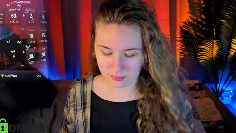 Elsie online show from 06/05/26, 01:23