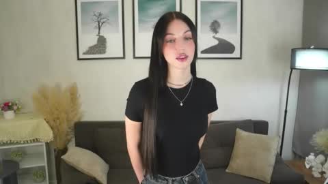 Adella online show from 11/17/25, 12:00