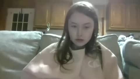 Elsie Rain online show from 12/01/25, 01:21