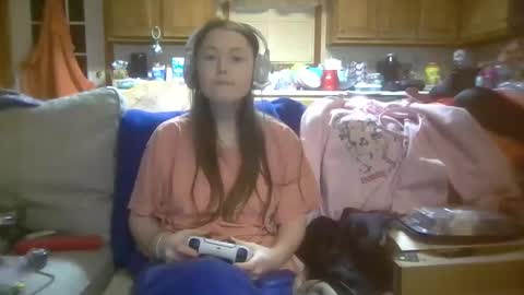 Elsie Rain online show from 02/16/26, 09:49