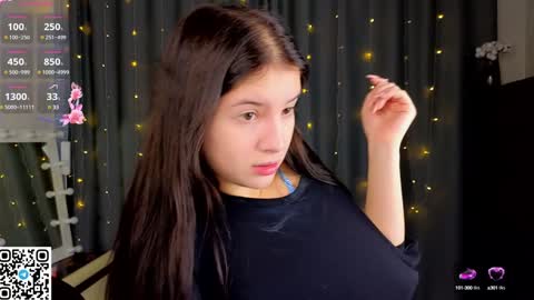 Snapshot of elswythbareford chatting on 01/24/25, 07:51 Elizabeth online show from 01/24/25, 07:51