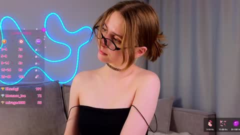 Maria online show from 01/28/25, 02:10