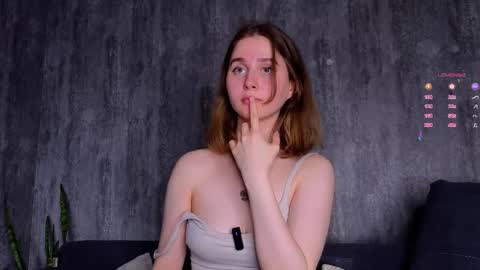 Maria online show from 03/12/25, 02:12