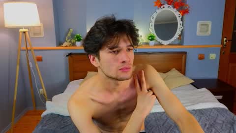 Elvano online show from 11/07/25, 07:19