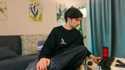 Elvano online show from 11/21/25, 07:23