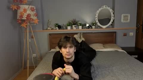 Elvano online show from 11/26/25, 07:04