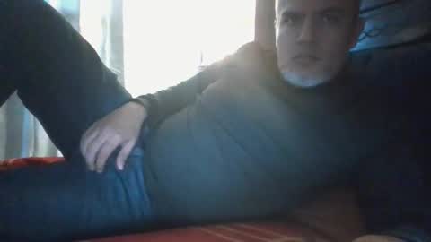 Snapshot of elvecinoequipadote chatting on 01/09/26, 03:26 Peter spidy online show from 01/09/26, 03:26