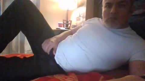 Snapshot of elvecinoequipadote chatting on 02/05/26, 05:39 Peter spidy online show from 02/05/26, 05:39