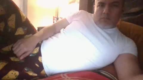 Snapshot of elvecinoequipadote chatting on 02/16/26, 04:25 Peter spidy online show from 02/16/26, 04:25