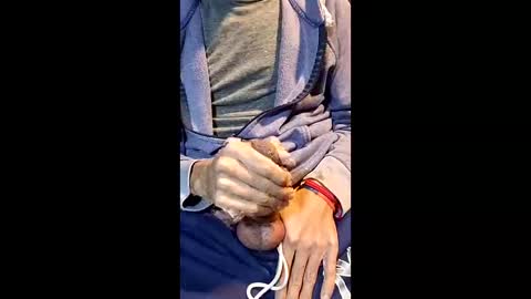 elvergg1 online show from 02/23/26, 06:11