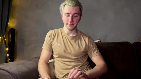 Elvin Vaenight online show from 11/27/25, 11:40