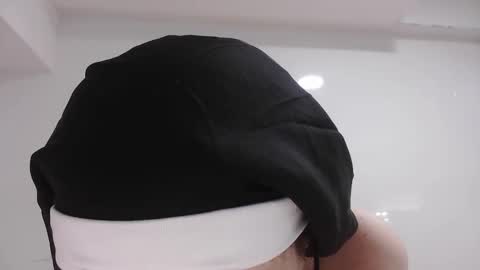 Snapshot of elviracutie chatting on 11/25/25, 05:02 Elviracutie online show from 11/25/25, 05:02