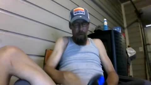 Snapshot of elwooood7 chatting on 07/11/26, 11:13 elwooood7 online show from 07/11/26, 11:13