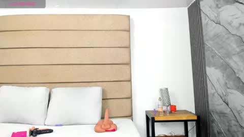 ely brown online show from 04/22/26, 06:16