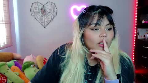 Ely online show from 11/25/25, 08:31