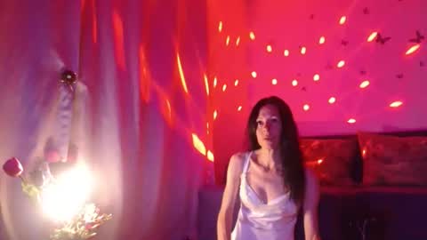 Elisa online show from 07/08/26, 06:23
