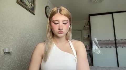 Viktorie online show from 06/01/26, 02:46