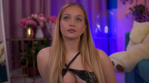 Elyssa online show from 01/16/26, 07:40