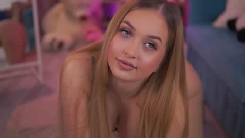 Elyssa online show from 02/13/26, 07:32