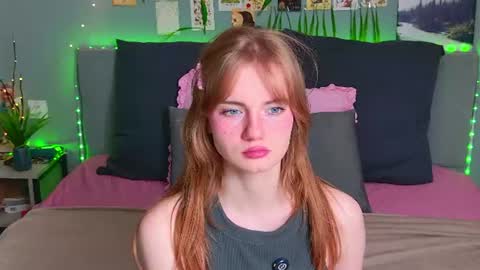 Snapshot of elza_hofffman chatting on 07/22/26, 08:33 Chloyka online show from 07/22/26, 08:33