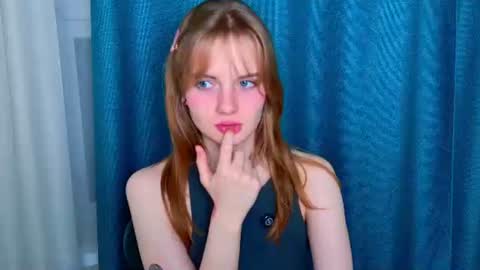 Snapshot of elza_hofffman chatting on 07/28/26, 11:48 Chloyka online show from 07/28/26, 11:48