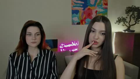 elza_rose online show from 05/26/26, 10:55