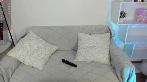 Elza online show from 10/14/25, 02:01