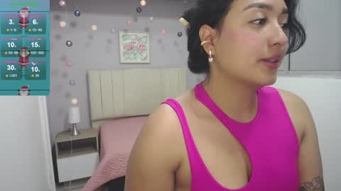 Snapshot of ema_saenz chatting on 12/16/24, 07:10 Ema online show from 12/16/24, 07:10