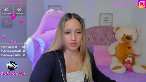 Snapshot of ema_tayy chatting on 02/12/25, 10:24 Ema online show from 02/12/25, 10:24