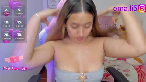 Snapshot of ema_tayy chatting on 02/28/25, 07:58 Ema online show from 02/28/25, 07:58