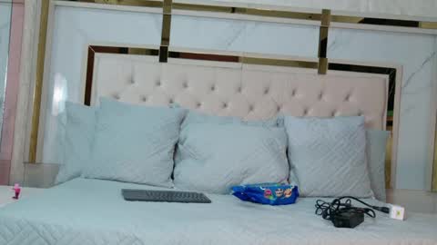emaa2_sm online show from 05/29/26, 03:04