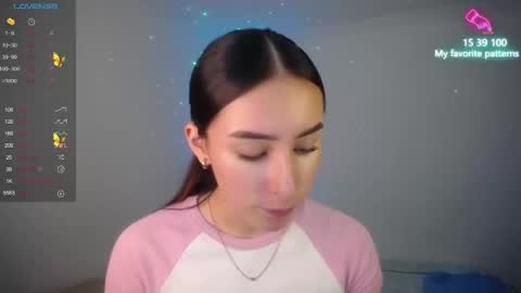 Snapshot of emaa_martins chatting on 12/13/24, 09:52 Emaa online show from 12/13/24, 09:52