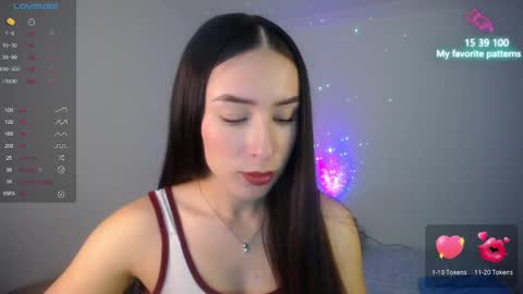 Snapshot of emaa_martins chatting on 12/19/24, 07:51 Emaa online show from 12/19/24, 07:51