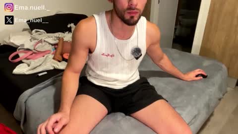 emanuell___ online show from 04/22/26, 01:08