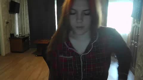 ember__fox online show from 06/30/26, 07:20
