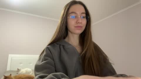 Alina online show from 04/09/26, 07:08