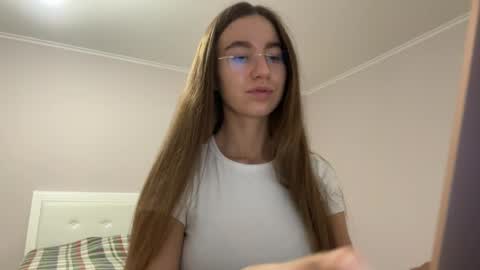 Alina online show from 06/04/26, 06:36