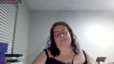 Snapshot of emberlynnix chatting on 07/21/26, 05:21 Emberlyn Nix online show from 07/21/26, 05:21