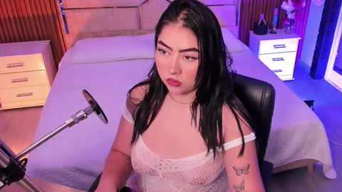 Ember Velvet online show from 03/15/26, 05:46