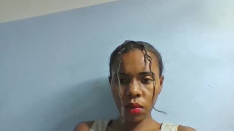 emelie473837 online show from 04/11/26, 07:13