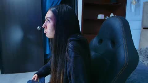 Emily  online show from 12/31/24, 12:32