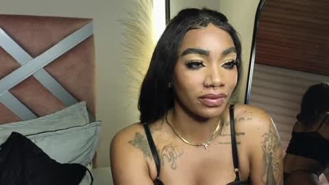 anyelii  online show from 02/07/25, 12:31