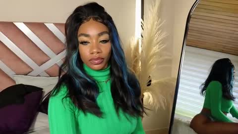 anyelii  online show from 02/27/25, 07:04