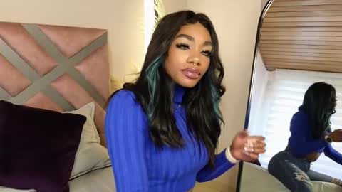 anyelii  online show from 03/05/25, 04:57