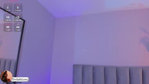 Emely online show from 01/15/26, 09:25